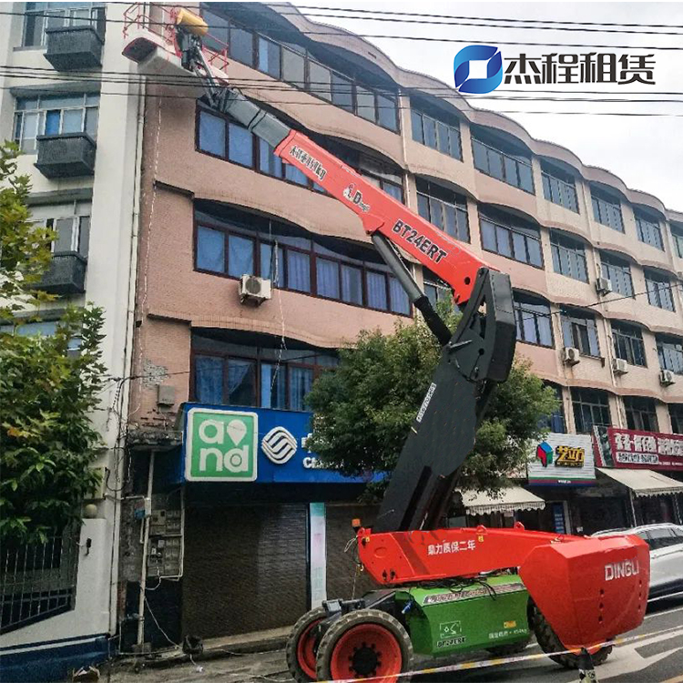 高空作業(yè)車出租